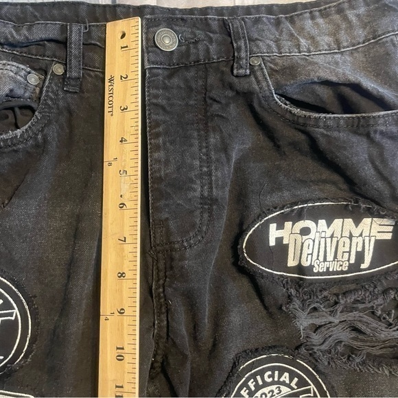 MAN Boohoo Man Distressed Patch Black Denim Jeans Size 32 NEW / NWOT - Picture 9 of 11